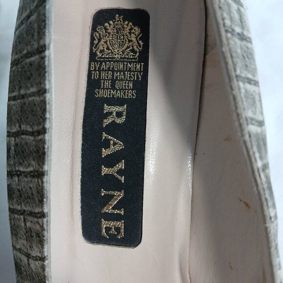 RAYNE, HER MAJESTY THE QUEEN SHOEMAKERS CROCODILE PUMPS, SIZE 10 - Picture 7 of 7